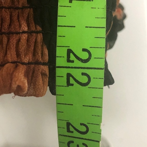 - Womens Black/Pink Floral Summer Blouse. SizeSmall - Picture 7 of 8